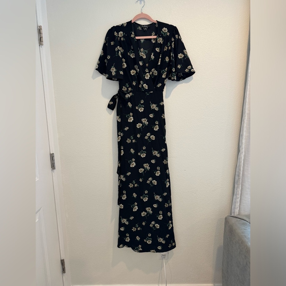 Lulu’s - Floral Maxi Wrap Dress - Black with White and Tan Flowers - Size M